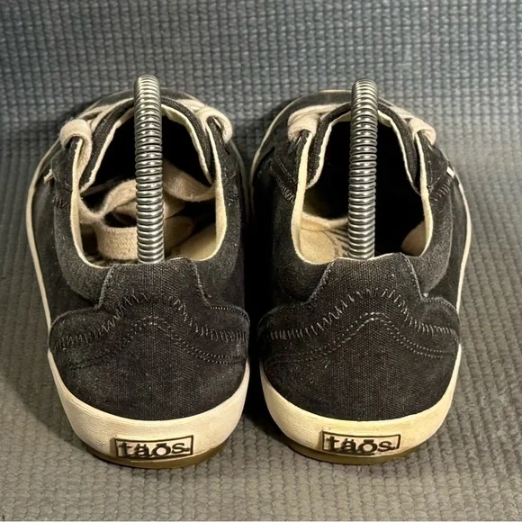 Taos Women's Star Charcoal Washed Canvas Sneakers Size 7 - Picture 7 of 9